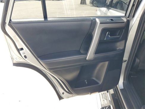 Used 2019 Toyota 4Runner SR5 image 28