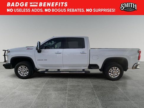 Used 2024 Chevrolet Silverado 2500 LTZ w/ LTZ Convenience Package image 7