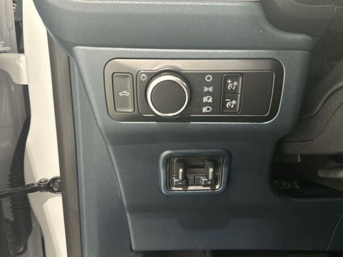 Used 2025 Ford Maverick XLT w/ 4K Tow Package image 18