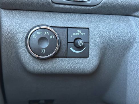 Used 2016 Chevrolet Traverse LS FWD image 44