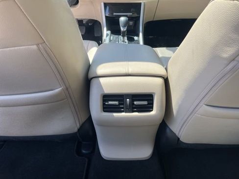 Used 2017 Honda Accord Touring image 15