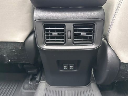 Used 2021 Toyota RAV4 Limited AWD/4WD image 36