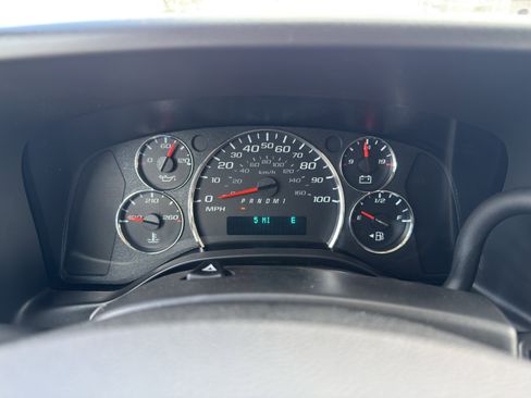 New 2025 Chevrolet Express 3500 LS image 18