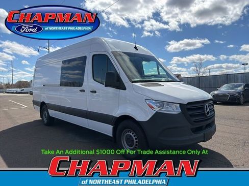 Used 2024 Mercedes-Benz Sprinter 2500 image 1