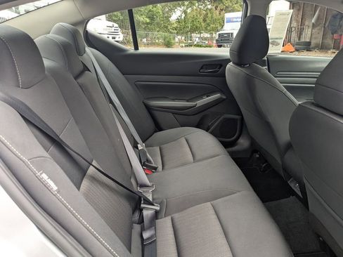 Used 2024 Nissan Altima 2.5 SV image 28