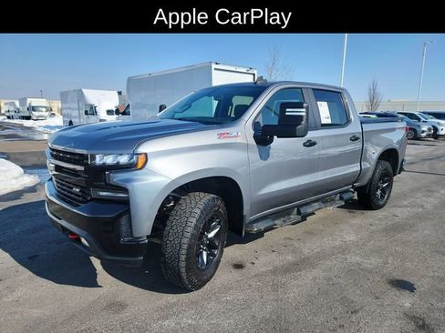 Used 2020 Chevrolet Silverado 1500 LT Trail Boss w/ Convenience Package image 3