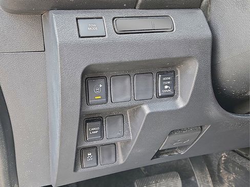 Used 2023 Nissan Frontier Pro-X w/ Pro Convenience Package RWD image 23