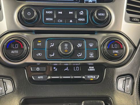 Used 2018 Chevrolet Tahoe LT w/ LT Signature Package AWD/4WD image 42