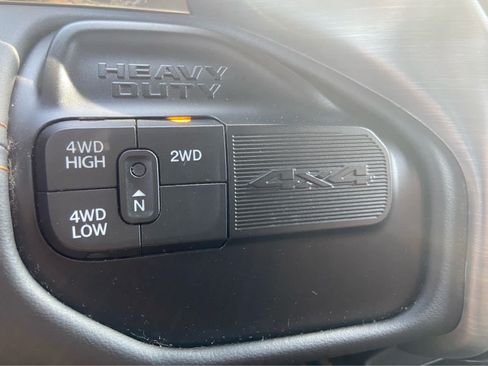 Used 2024 RAM 3500 Limited AWD/4WD image 23