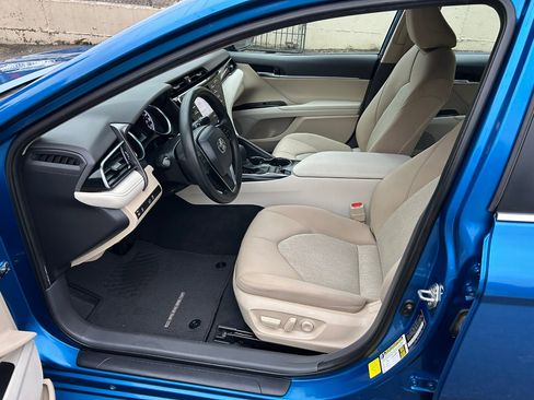 Used 2020 Toyota Camry LE w/ Fleet Convenience Package image 12