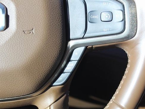 Used 2024 RAM 2500 Limited w/ Towing Technology Group image 27