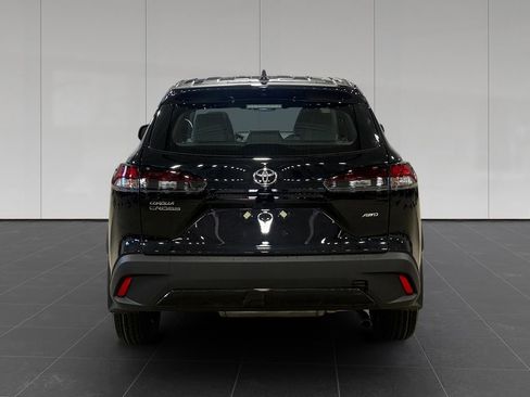 Used 2026 Toyota Corolla Cross L image 29