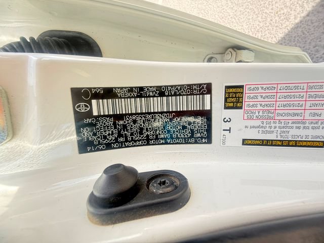Used 2014 Toyota Prius V Five FWD image 30