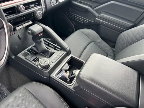 New 2026 Toyota 4Runner TRD Off-Road Premium AWD/4WD image 20