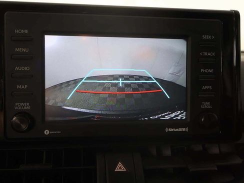 Used 2020 Toyota RAV4 LE FWD image 37
