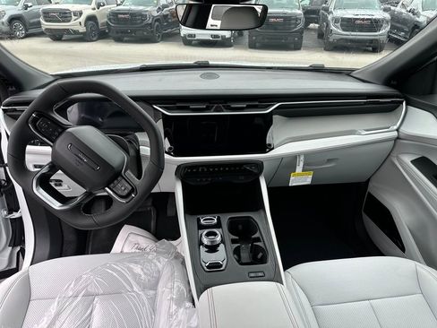 New 2026 Jeep Cherokee Limited AWD/4WD image 16