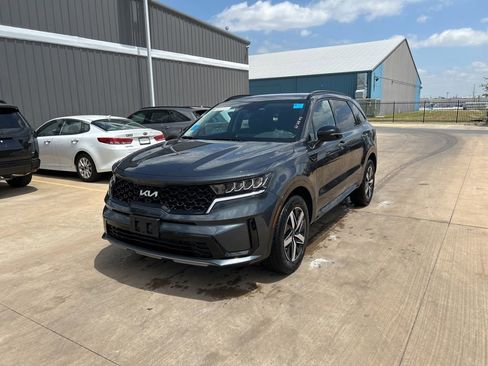Used 2023 Kia Sorento S w/ Panoramic Sunroof Package FWD image 1