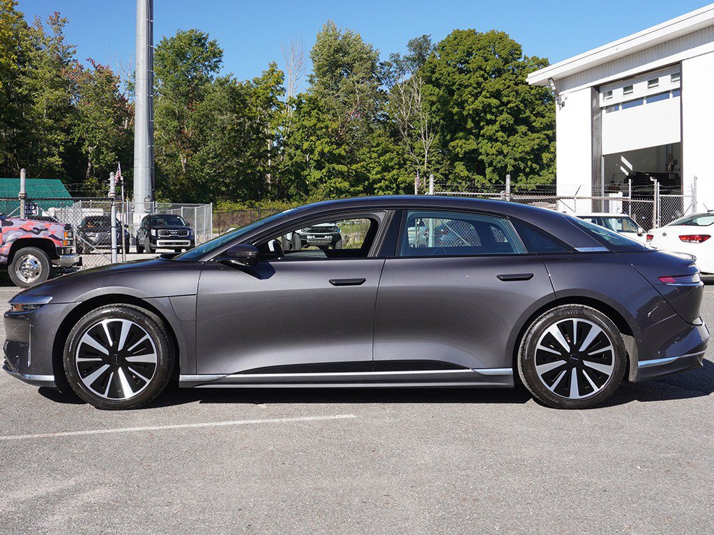 Used 2024 Lucid Air Touring AWD/4WD image 17