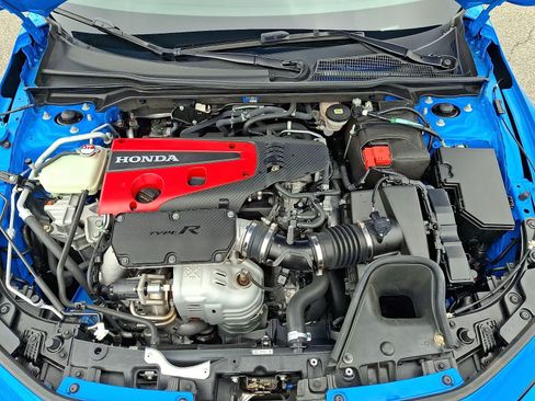 Used 2024 Honda Civic Type R image 32