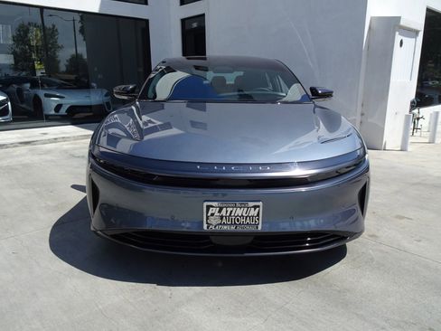 Used 2024 Lucid Air Touring image 2