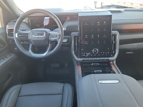 New 2026 GMC Yukon Denali image 16