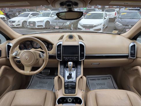 Used 2014 Porsche Cayenne S AWD/4WD image 15