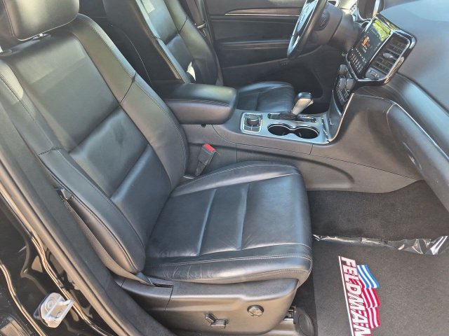 Used 2019 Jeep Grand Cherokee Limited AWD/4WD image 26