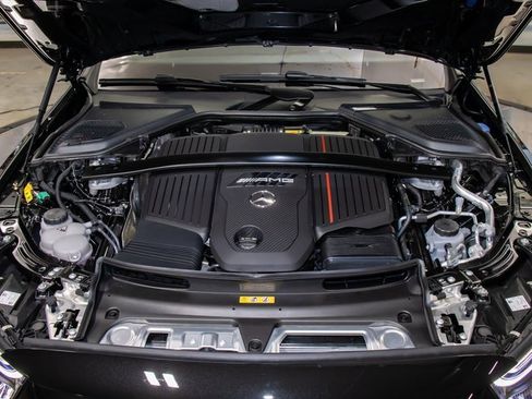 Used 2026 Mercedes-Benz E 53 AMG e 4MATIC Sedan image 5