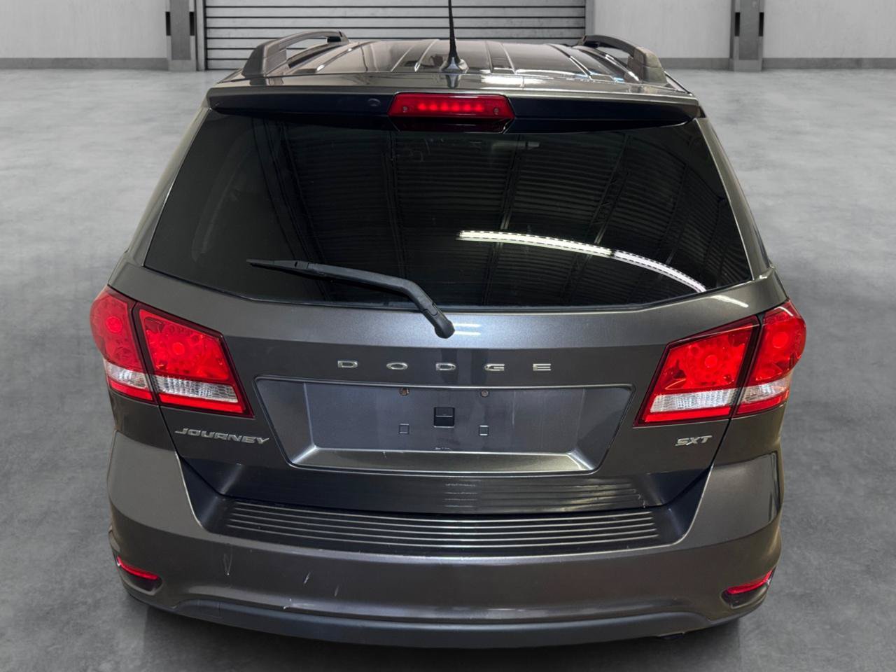 Used 2016 Dodge Journey SXT FWD image 33