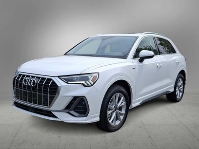 New 2025 Audi Q3 2.0T Premium