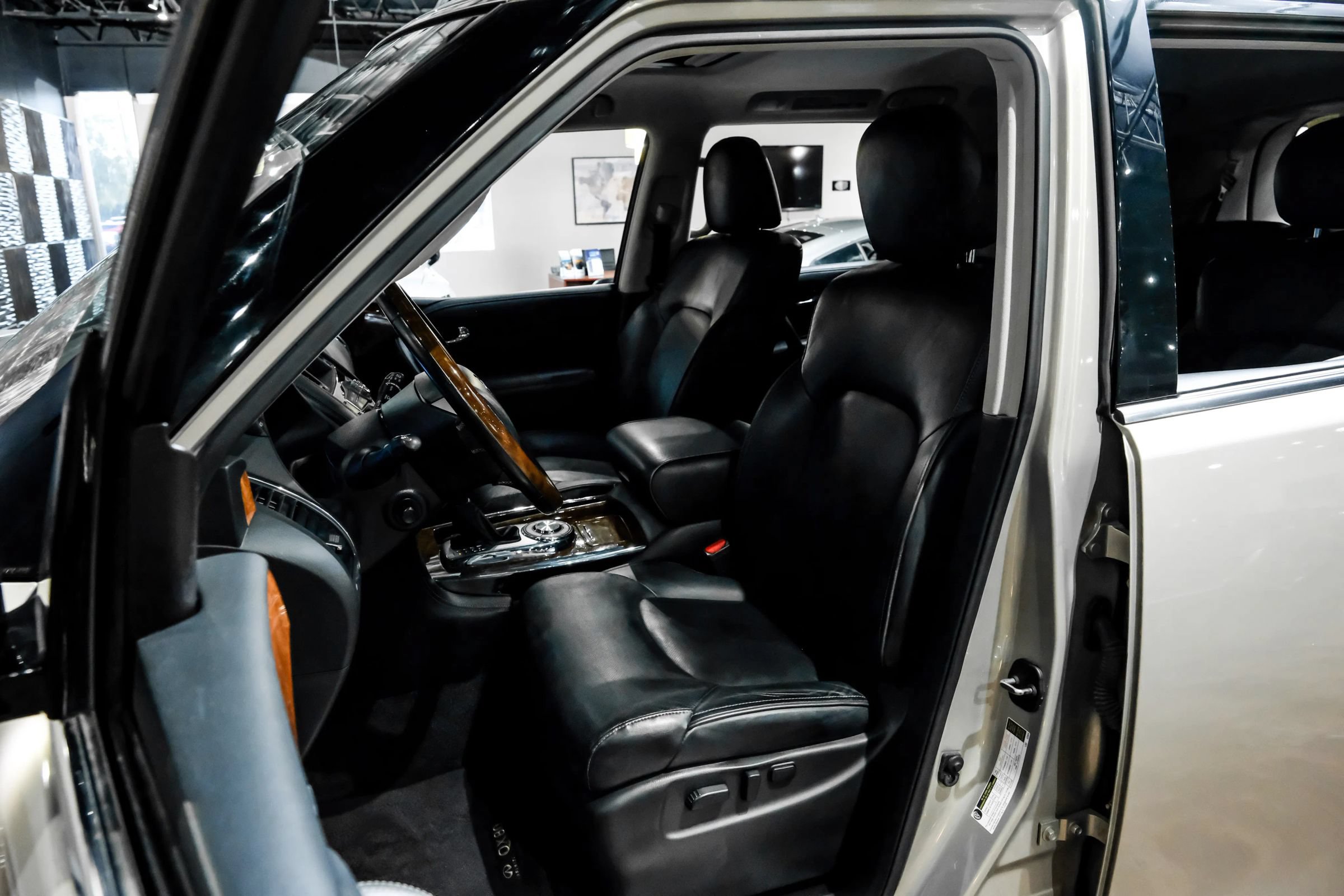 Used 2019 INFINITI QX80 2WD image 29