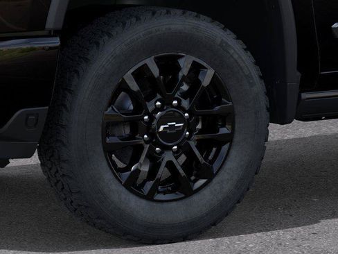 New 2026 Chevrolet Silverado 2500 High Country w/ Midnight Edition AWD/4WD image 9