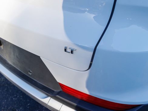 Used 2024 Chevrolet TrailBlazer LT w/ Driver Confidence Package image 11