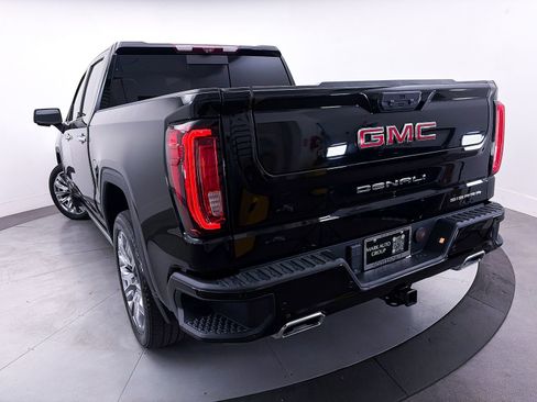 Used 2023 GMC Sierra 1500 Denali w/ Denali Reserve Package AWD/4WD image 4