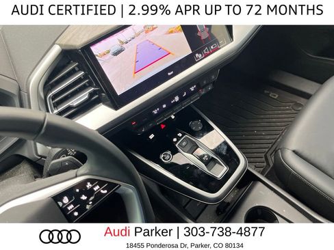 Used 2024 Audi Q4 e-tron Prestige AWD/4WD image 8