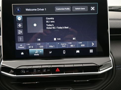 New 2026 Jeep Compass Latitude image 4