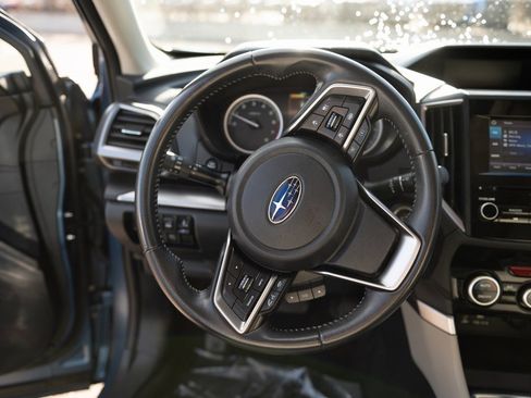 Certified 2023 Subaru Forester Premium image 15