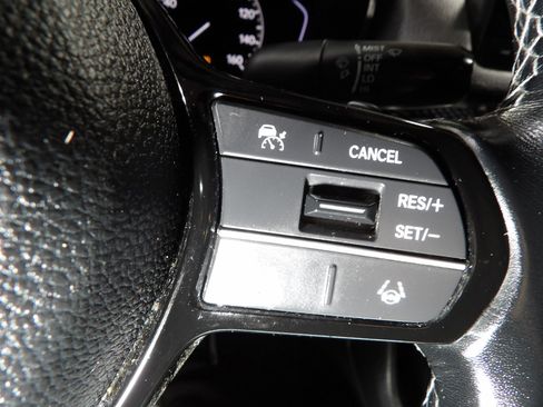 Used 2022 Honda Civic Sport image 17