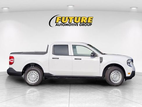 New 2026 Ford Maverick XL image 8