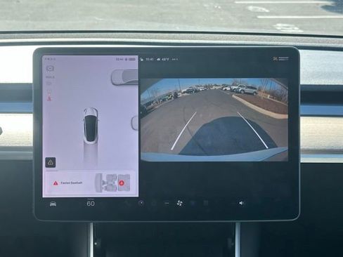 Used 2019 Tesla Model 3 Standard Range Plus image 26