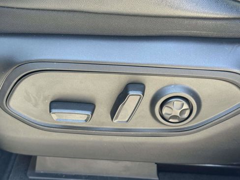 Certified 2024 Jeep Grand Cherokee Altitude AWD/4WD image 18