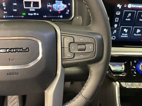 New 2026 GMC Sierra 1500 Denali w/ Denali Reserve Package AWD/4WD image 31