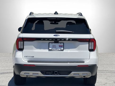 New 2026 Ford Explorer Active w/ Active Comfort Package RWD image 23