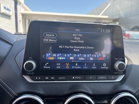 Used 2025 Nissan Sentra SV FWD image 12