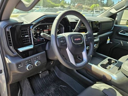 New 2026 GMC Sierra 3500 SLT w/ SLT Premium Package AWD/4WD image 17