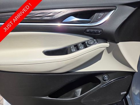 Used 2023 Buick Enclave Avenir w/ Avenir Technology Package FWD image 29
