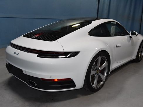 Used 2021 Porsche 911 Carrera S RWD image 30