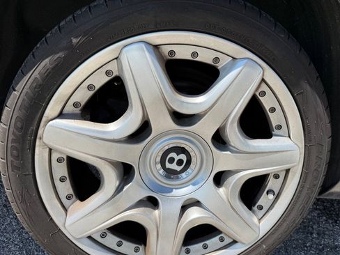 Used 2008 Bentley Flying Spur Flying Spur AWD/4WD image 23