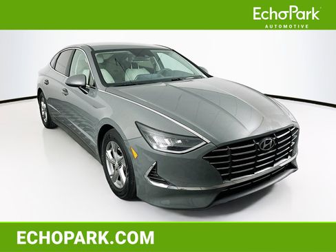 Used 2023 Hyundai Sonata SE w/ Cargo Package image 1