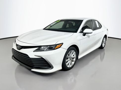 Used 2023 Toyota Camry LE FWD image 10